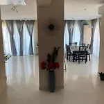 Panoramic View Leonardo * Palit